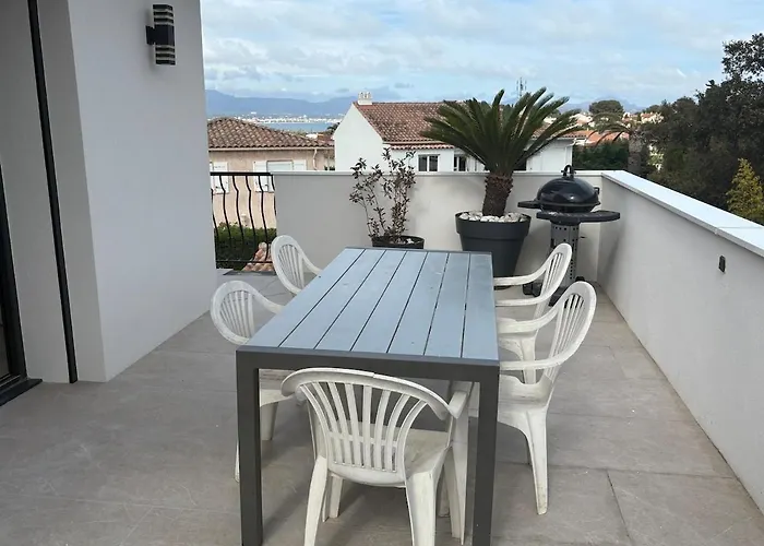Of Villa, Private Pool 6p Villa Fréjus